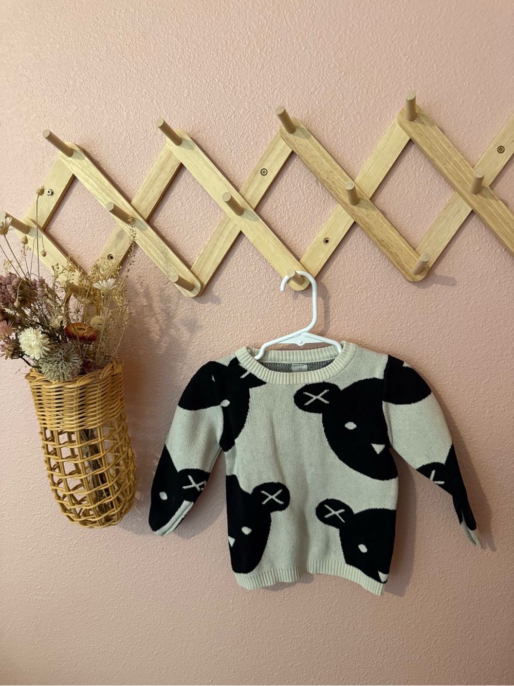 Kids Neutral Cream & Black Bear Pattern Knit Sweater